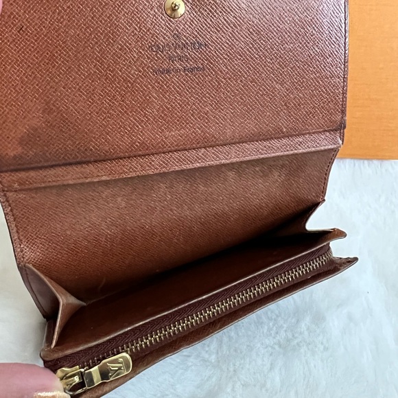 Authentic Louis Vuitton Bifold Tressor Compact Wallet - Picture 4 of 13